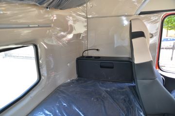 �й����� HOWO TH7�ؿ� 480���� 6X4 AMT�Զ���ǣ����ͼƬ