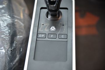 �й����� HOWO TH7�ؿ� 480���� 6X4 AMT�Զ���ǣ����ͼƬ