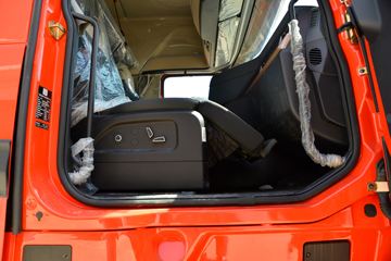 �й����� HOWO TH7�ؿ� 540���� 6X4 AMT�Զ���ǣ����(����)(ZZ4257V324HF1B)ͼƬ