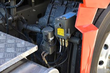 �й����� HOWO TH7�ؿ� 480���� 6X4 AMT�Զ���ǣ����ͼƬ