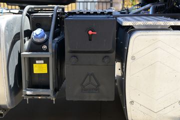 �й����� HOWO TH7�ؿ� 480���� 6X4 AMT�Զ���ǣ����ͼƬ