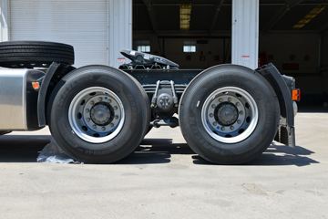 �й����� HOWO TH7�ؿ� 480���� 6X4 AMT�Զ���ǣ����ͼƬ