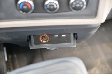 �й�����HOWO ͳ˧ 130���� 4.15�׵��������Ῠ(����)(����)ͼƬ