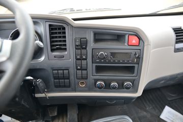 �й�����HOWO ͳ˧ 130���� 4.15�׵��������Ῠ(����)(����)ͼƬ
