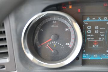 �й�����HOWO ͳ˧ 130���� 4.15�׵��������Ῠ(����)(����)ͼƬ