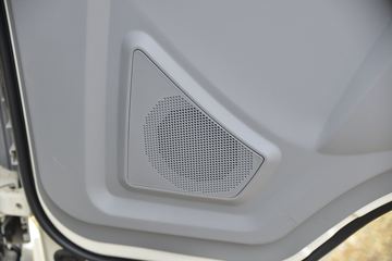 �й�����HOWO ͳ˧ 110���� 3.65���Ű������ῨͼƬ