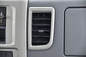 �й�����HOWO ͳ˧ 110���� 3.65���Ű������ῨͼƬ