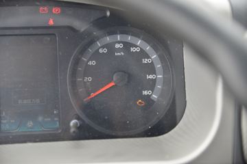 �й�����HOWO ͳ˧ 110���� 3.65���Ű������ῨͼƬ