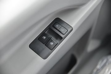 �й�����HOWO ͳ˧ 110���� 3.65���Ű������ῨͼƬ
