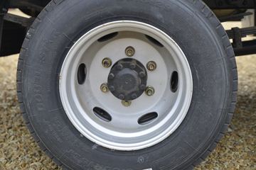 �й�����HOWO ͳ˧ 110���� 3.65���Ű������ῨͼƬ