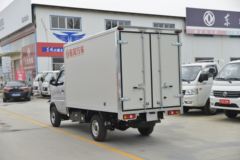 东风 小霸王W08 1.5L 113马力 3.05米单排厢式小卡(国六)(EQ5032XXY60Q3AC)