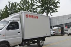 东风 小霸王W08 1.5L 113马力 3.05米单排厢式小卡(国六)(EQ5032XXY60Q3AC)