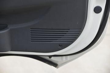 ���� С����W17 102���� 4X2 3.3����ж��(EQ3040S6BDB)ͼƬ