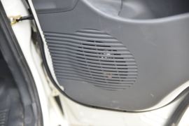 小霸王W17&nbsp;自卸车驾驶室                                               图片