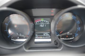 ���� С����W17 102���� 4X2 3.3����ж��(EQ3040S6BDB)ͼƬ