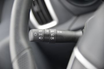 ���� С����W17 102���� 4X2 3.3����ж��(EQ3040S6BDB)ͼƬ