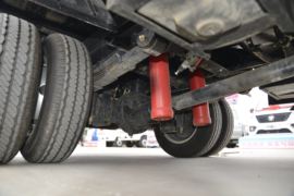 小霸王W17&nbsp;自卸车底盘                                                图片