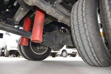 ���� С����W17 102���� 4X2 3.3����ж��(EQ3040S6BDB)ͼƬ