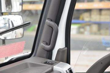 �ɵ��³� V3ϵ�� 130���� 4.15�׵��������ῨͼƬ