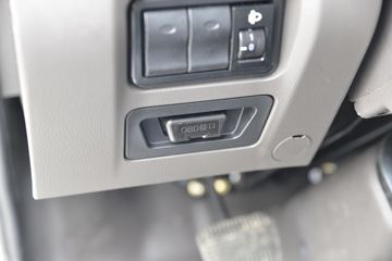 �ɵ��³� V3ϵ�� 130���� 4.15�׵��������ῨͼƬ