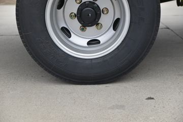 �ɵ��³� V3ϵ�� 130���� 4.15�׵��������ῨͼƬ