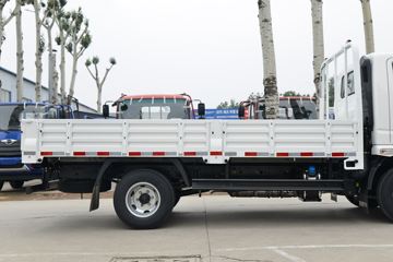 �ɵ��³� V3ϵ�� 130���� 4.15�׵��������ῨͼƬ