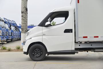 �ɵ� Q3ϵ�� 122���� 2.8�׵�����ʽ΢��(����)ͼƬ