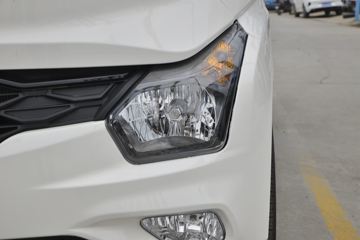 �ɵ� Q3ϵ�� 122���� 2.8�׵�����ʽ΢��(����)ͼƬ