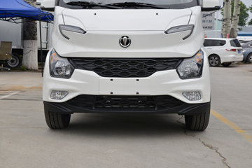 �ɵ� Q3ϵ�� 122���� 2.8�׵�����ʽ΢��(����)ͼƬ