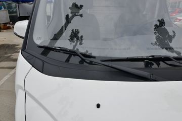 �ɵ� Q3ϵ�� 122���� 2.8�׵�����ʽ΢��(����)ͼƬ