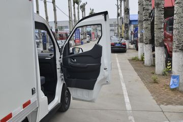 �ɵ� Q3ϵ�� 122���� 2.8�׵�����ʽ΢��(����)ͼƬ