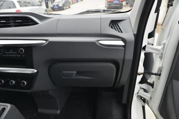 �ɵ� Q3ϵ�� 122���� 2.8�׵�����ʽ΢��(����)ͼƬ