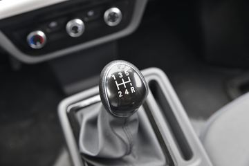 �ɵ� Q3ϵ�� 122���� 2.8�׵�����ʽ΢��(����)ͼƬ