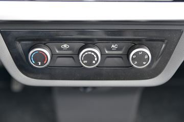 �ɵ� Q3ϵ�� 122���� 2.8�׵�����ʽ΢��(����)ͼƬ