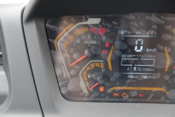 �ɵ� Q3ϵ�� 122���� 2.8�׵�����ʽ΢��(����)ͼƬ