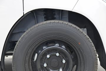 �ɵ� Q3ϵ�� 122���� 2.8�׵�����ʽ΢��(����)ͼƬ