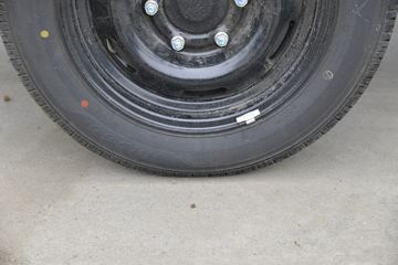 �ɵ� Q3ϵ�� 122���� 2.8�׵�����ʽ΢��(����)ͼƬ