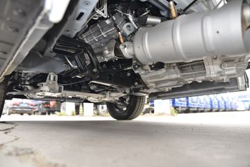 �ɵ� Q3ϵ�� 122���� 2.8�׵�����ʽ΢��(����)ͼƬ