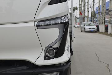 �ɵ� W5 156���� 4.18�׵��������Ῠ(����)ͼƬ