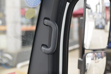 �ɵ� W5 156���� 4.18�׵��������Ῠ(����)ͼƬ