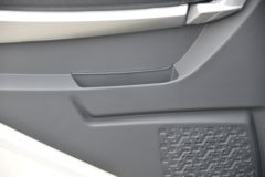 飞碟 W5 156马力 4.18米单排栏板轻卡(国六)