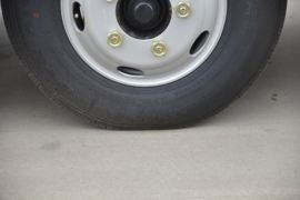 顺达宽体 冷藏车底盘图片