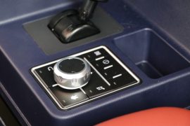 三一 汽车起重机&nbsp;吊车驾驶室                                               图片