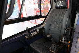 三一 汽车起重机&nbsp;吊车上装                                                图片