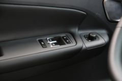 远程 星智H8E 4.495T 4.14米单排纯电动厢式轻卡(DNC5047XXYBEVK1)