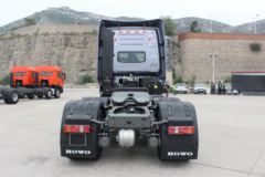 中国重汽 HOWO TH7重卡 豪华版 570马力 6X4 AMT自动挡牵引车(国六)