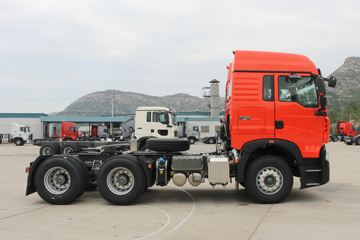 �й����� HOWO TX�ؿ� 430���� 6X4 ǣ����(ZZ4257V324GE1)ͼƬ