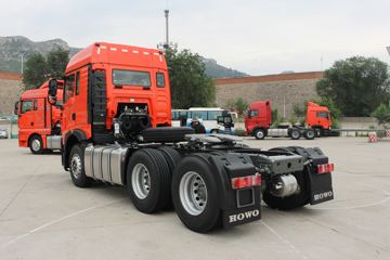 �й����� HOWO TX�ؿ� 430���� 6X4 ǣ����(ZZ4257V324GE1)ͼƬ