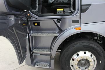 �й����� HOWO TH7�ؿ� ������ 570���� 6X4 AMT�Զ���ǣ����(����)ͼƬ