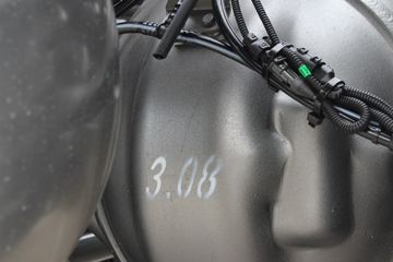 �й����� HOWO TX�ؿ� 430���� 6X4 ǣ����(ZZ4257V324GE1)ͼƬ